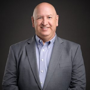 Comfort Systems USA VP, headshot, Kevin Benter
